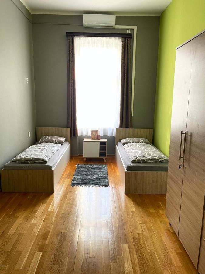 Apartment Pangea Mostar Extérieur photo